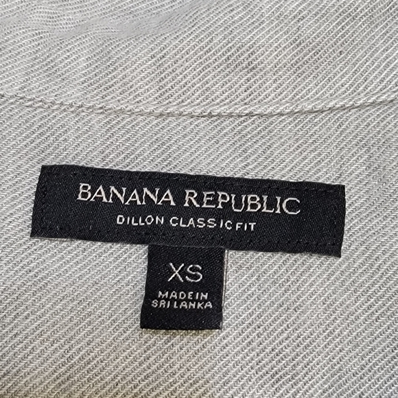 Banana Republic Dillon Classic Fit Long Sleeve Button Down Shirt - Picture 9 of 12